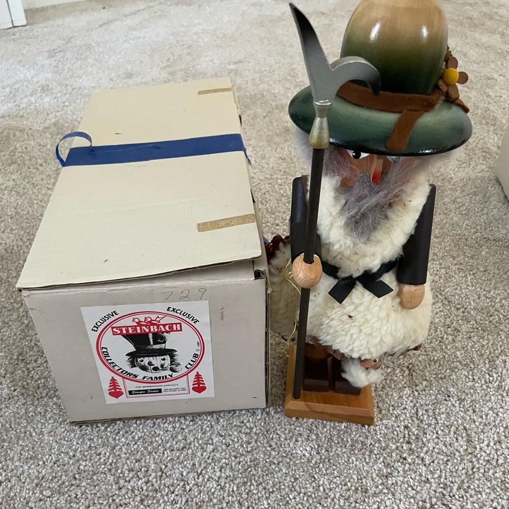 Steinbach Nutcracker  Guard